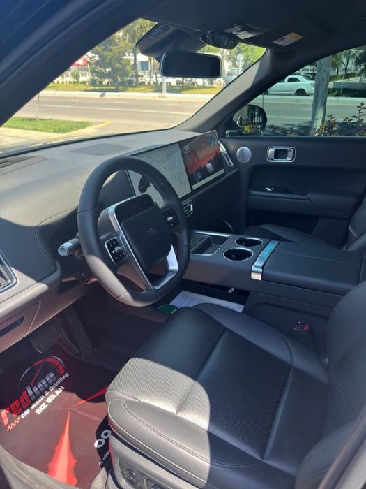 Lixiang L9 Ultra 2024