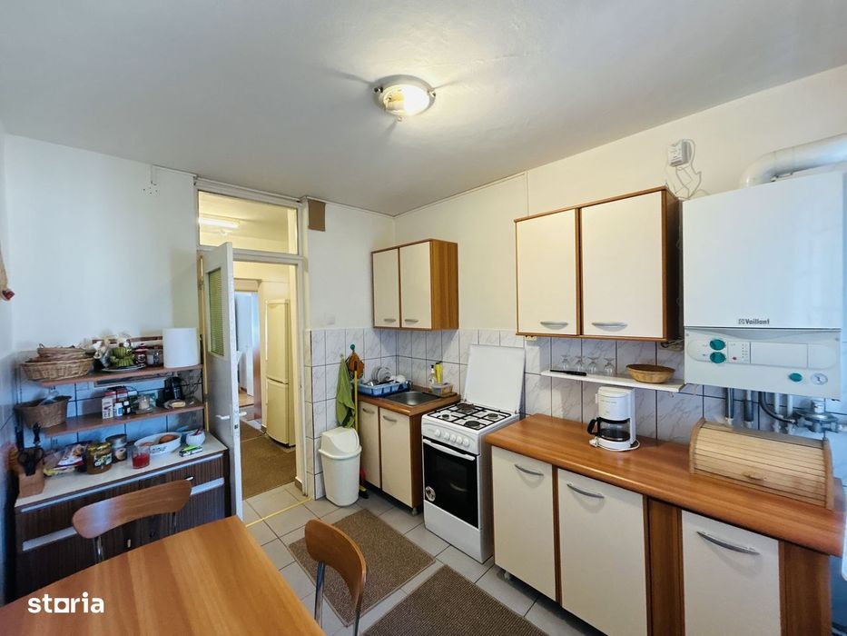 Apartament 3 camere decomandat - Terezian, Sibiu