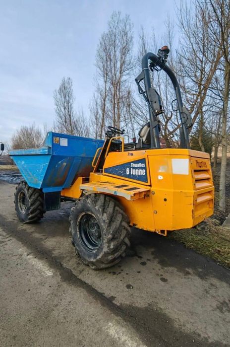 Excavator / dumper de 6 tone de închiriat
