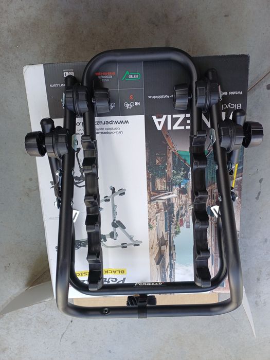 Продавам Багажник за колела Peruzzo Venezia 388 Steel за 3 велосипеда