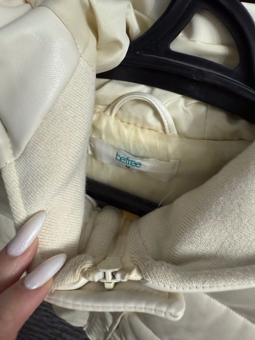 Продам пуховик из экокожи