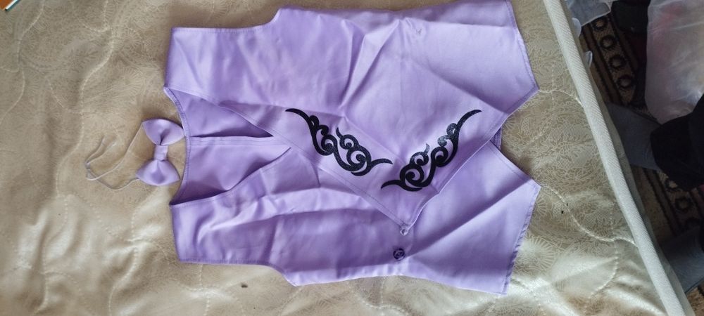 Жакет праздничный с бабочкой