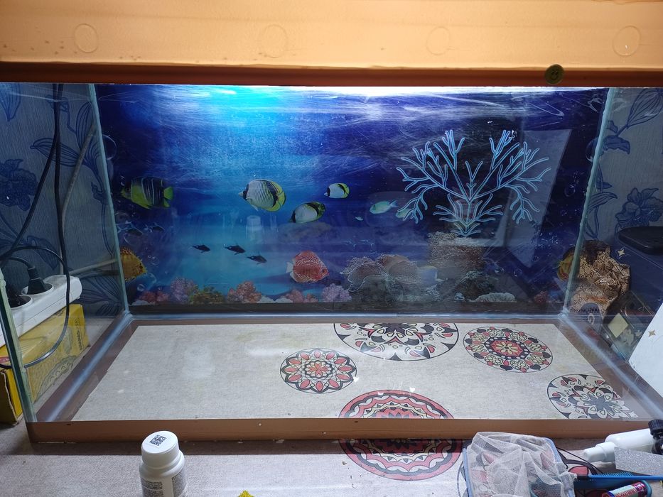 Продам аквариум 100 литров