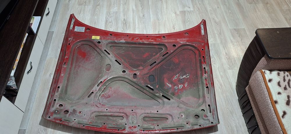 Капот на ауди 80 б3