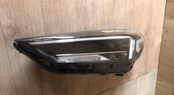 Фара кия саренто