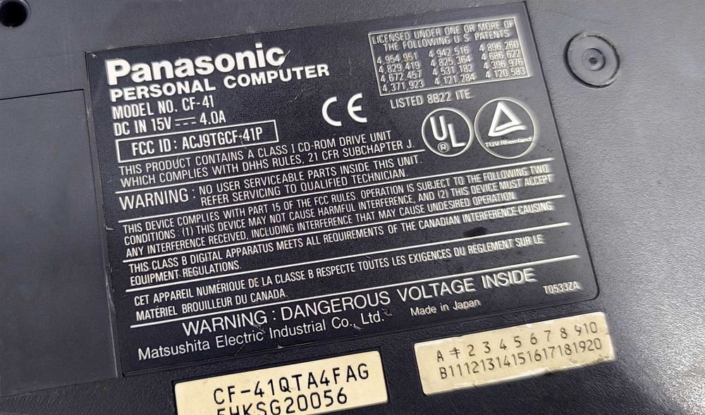 Laptop de colectie Panasonic CF-41 - Impecabil