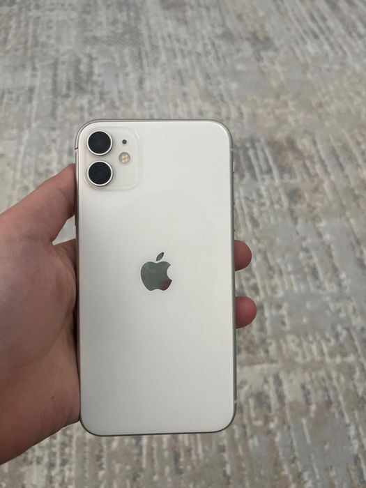 IPHONE 11 хороший