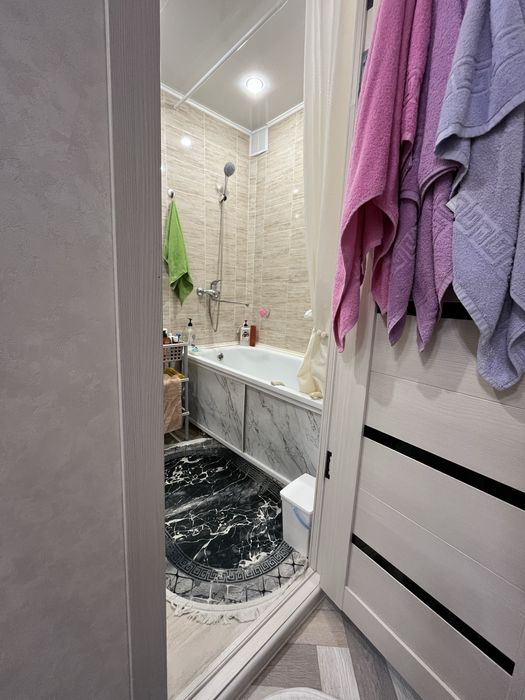 Продаётся 3-х комнатная МАЛОГАБАРИТКА