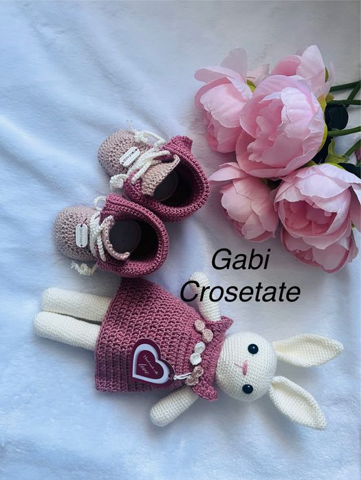 Set crosetat pt bebelusi
