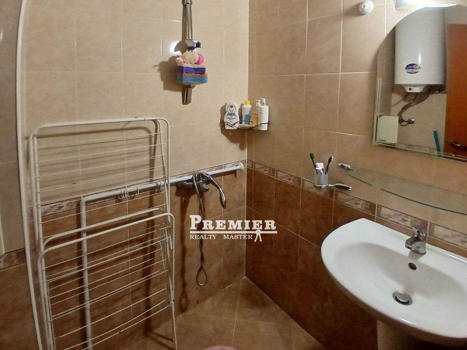 Продава се Двустаен апартамент в Бургас, Меден рудник - зона В - 45 кв.м за 1667 €/кв.м - Снимка #11