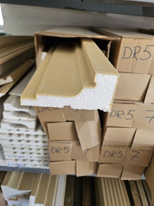 Decorațiuni polistiren exterior