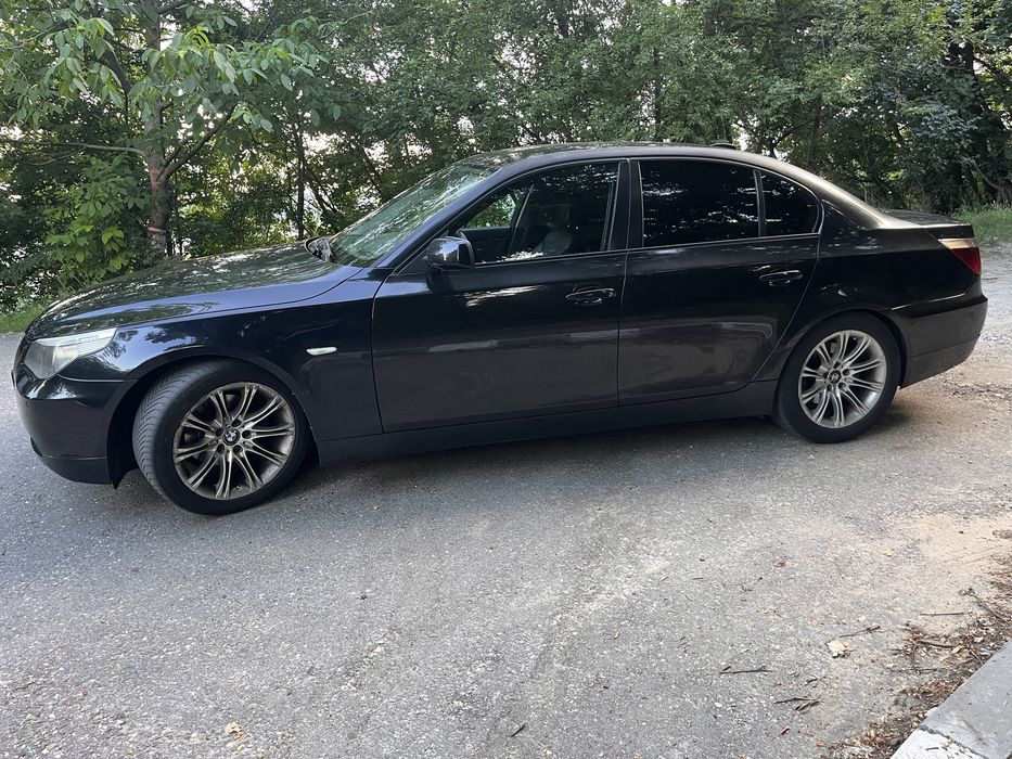 BMW 5 Series 2004 — imagine 3