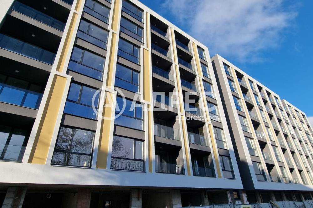 Продава се Тристаен апартамент в Варна, Аспарухово - 107 кв.м за 758 €/кв.м - Снимка #1