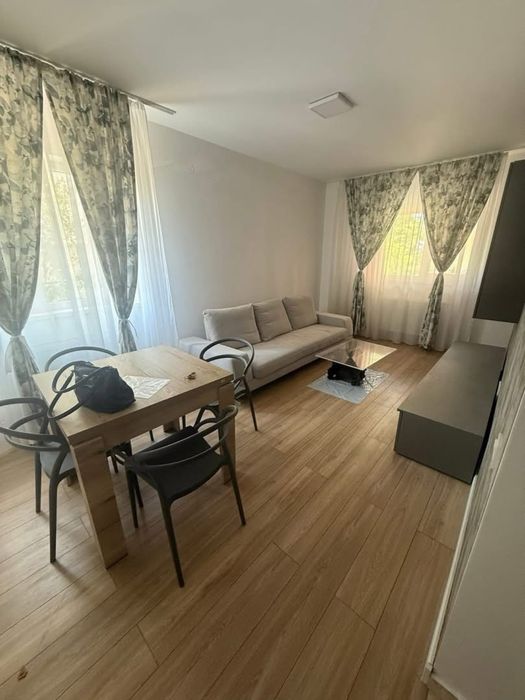 Inchiriez ap 2 camere