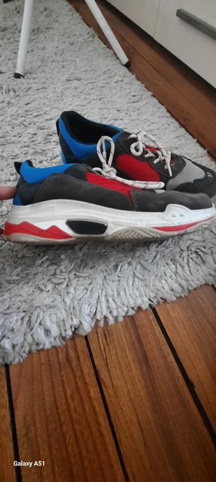 Дамски       маратонки