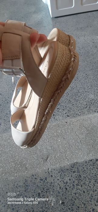 Сандали 37 номер