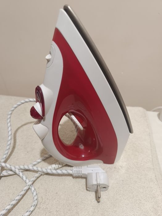Утюг TEFAL продам