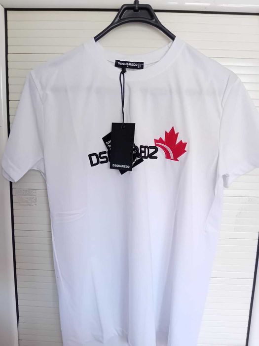 Чисто нова оригинална тениска Dsquared2