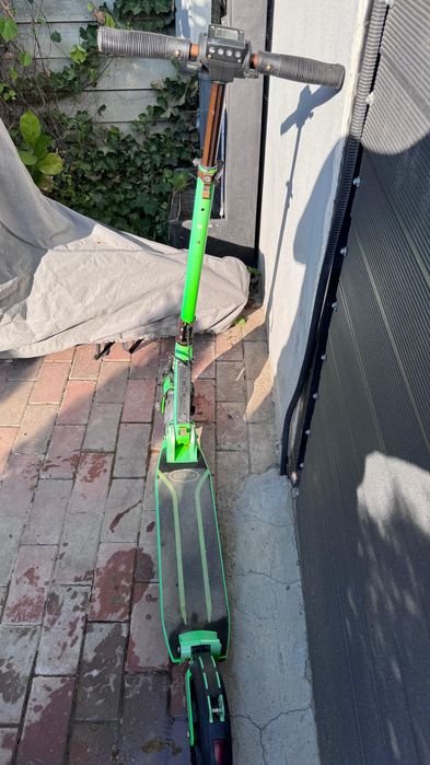Trotineta electrica e-Twow Booster Plus S