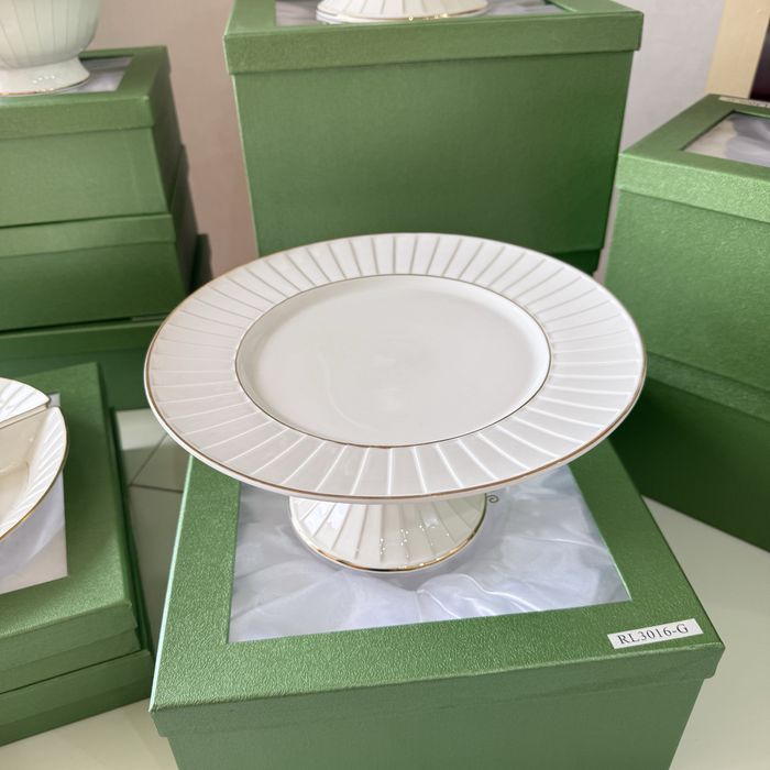 Продам дополнение к сервизу