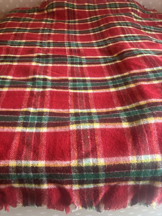 вълнени одеала 2.15 х 1.95  два броя