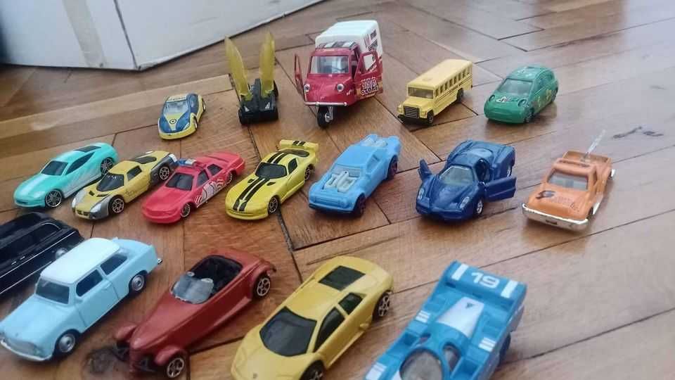 Метални колички.Уникални модели!