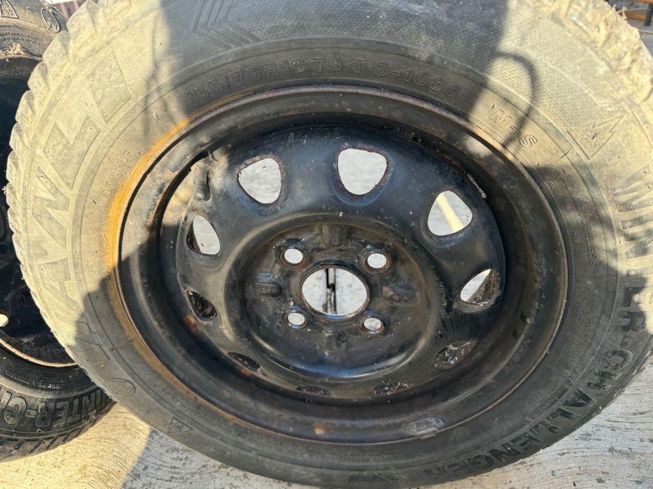 Vand anvelope utilizate un singur sezon