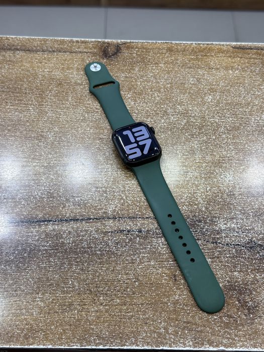 Apple Watch 7 (Kaspi red)