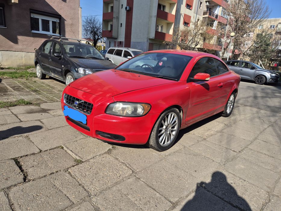 Vând întreg sau dezmembrez