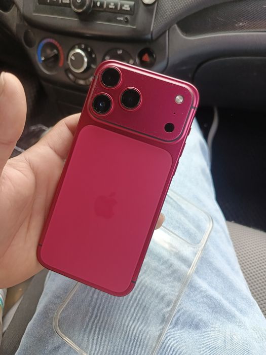 Iphone 14 pro max 17 korpusda