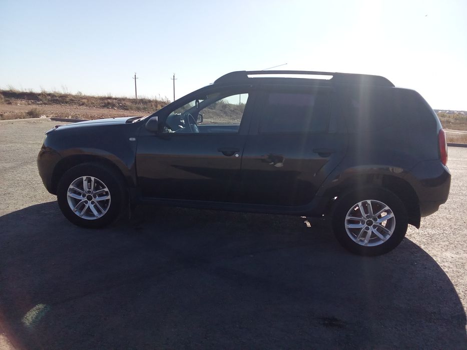 Продам Renault duster 2012 год пробег 133000