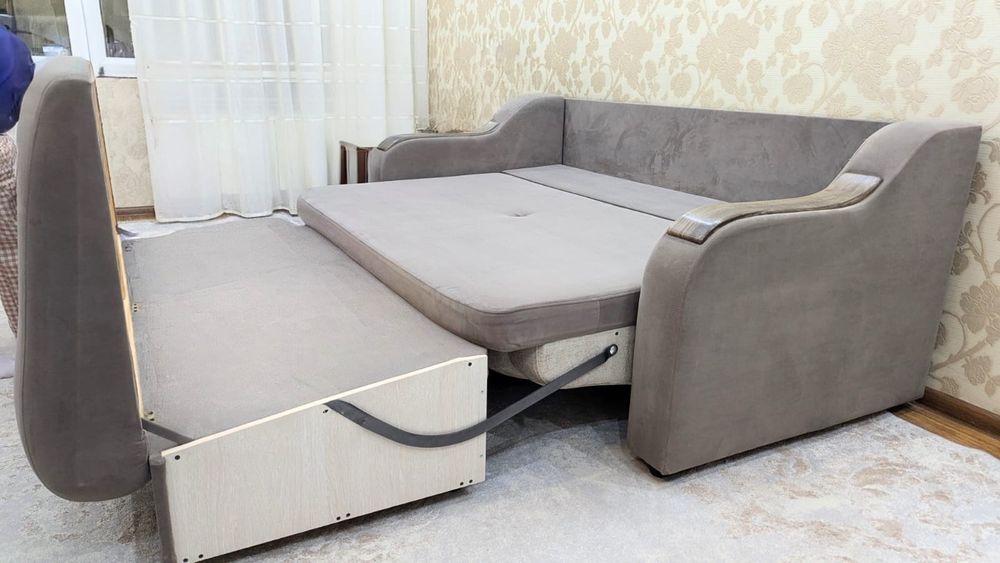 Кровать-диван(раскладной)