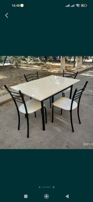 Стол и стулья любой цвет
