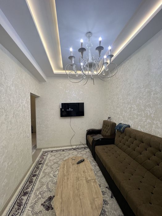 Choshtepa metro 1 bekat 2 xona ijaraga beriladi