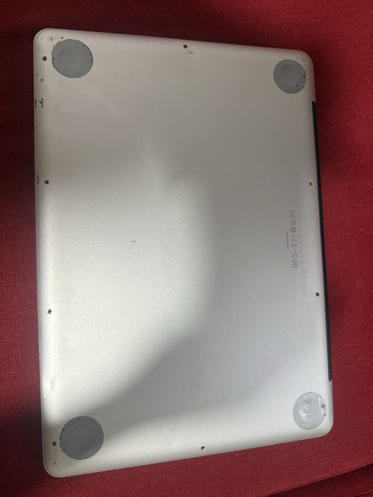 MackBook Pro Mide Piese