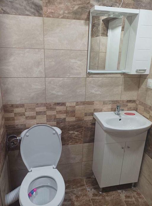 Дава се под наем Двустаен апартамент в Бургас, Лазур - 60 кв.м за 510 € - Снимка #5