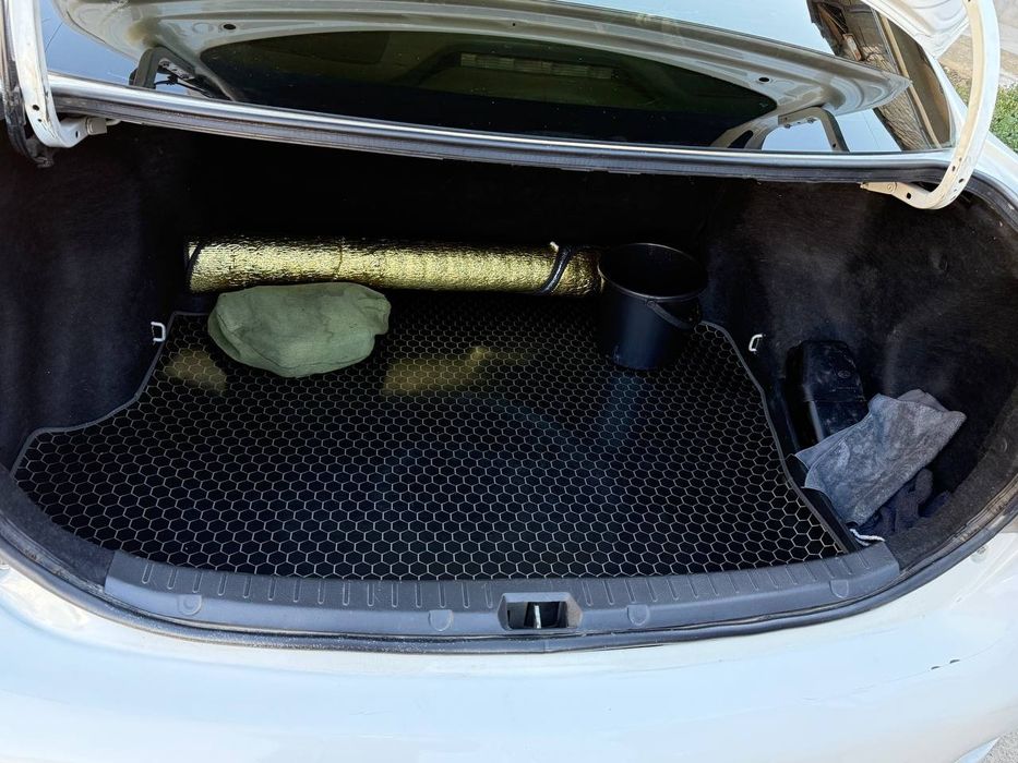 Тойота королла 2008