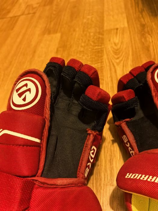 Manusi hochei Warrior