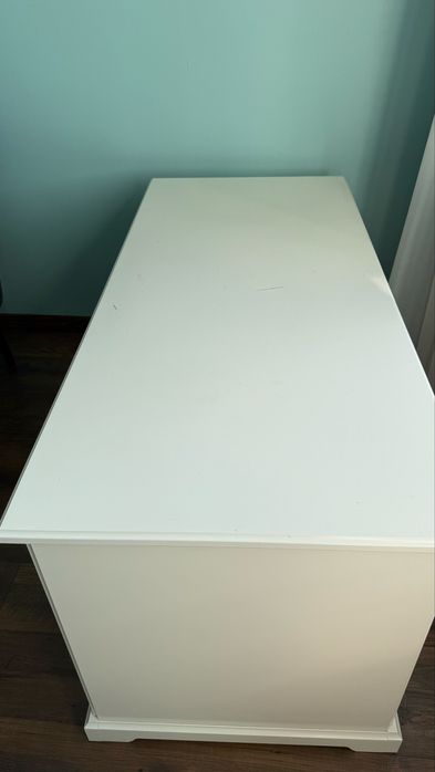 Продам стол писменный 1.45/65