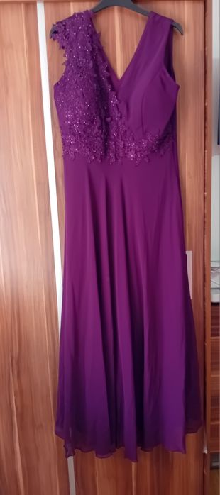Vând rochie mărimea 46