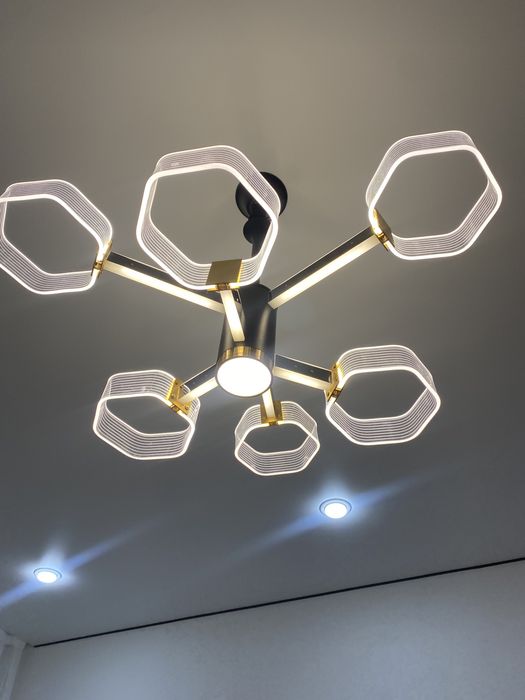 Люстра диодная, 6 ламп