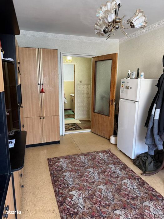doua camere decomandat  zona micri 13B