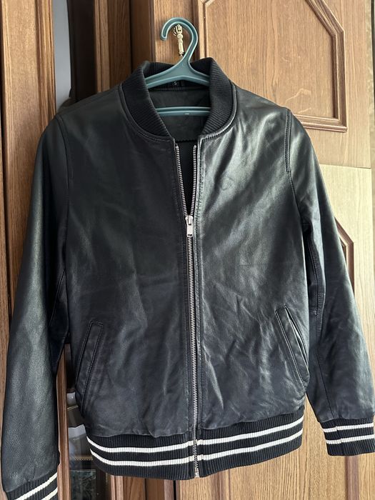 Прдам кожанку из натуральной кожи