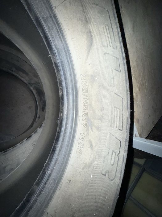 Продам резину 265/65/17