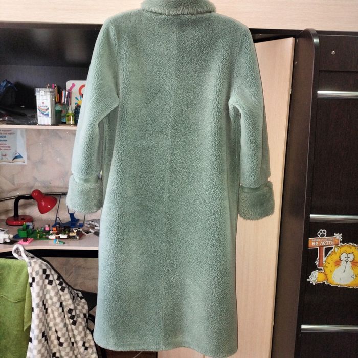 Продам пальто искусственная овчина