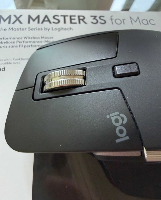 Мишка Logitech MX Master 3S for Mac с лека повреда