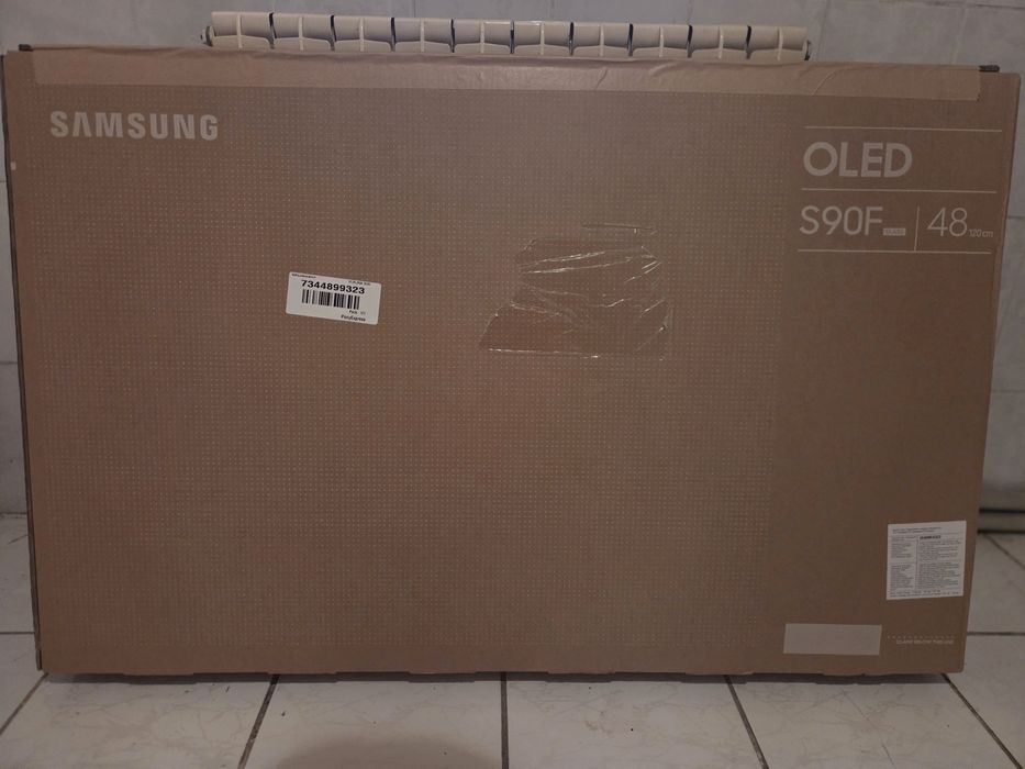 Продаю новый запечатанный OLED-телевизор Samsung