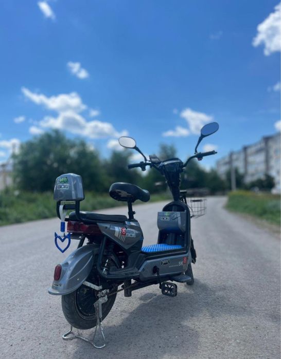 Продам электроскутер SK-8