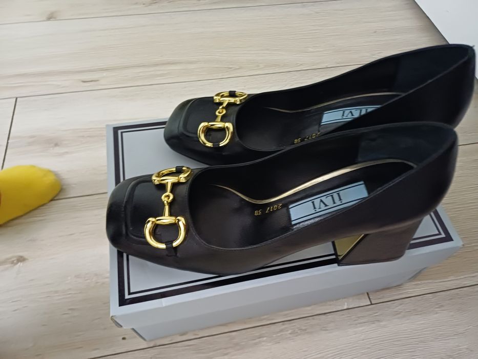 Туфли новые размер 38 и 39 .