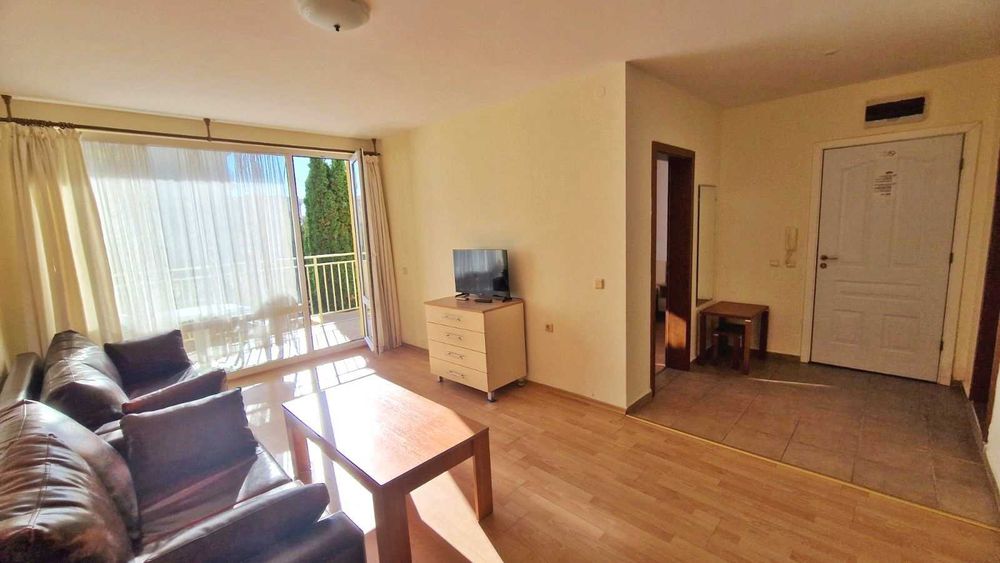 Продава се Двустаен апартамент в к.к. Слънчев бряг - 67 кв.м за 821 €/кв.м - Снимка #3